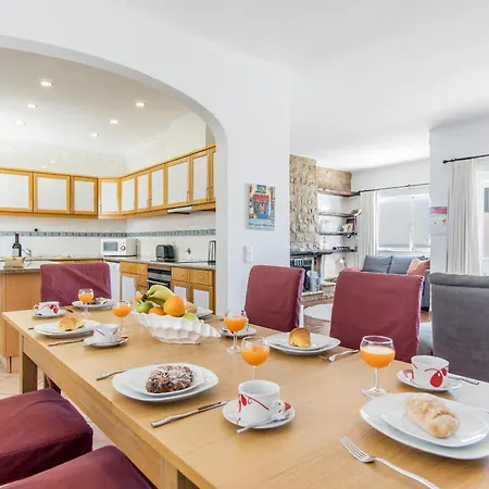 #052 V4 Mimosas By Holidays فيلة