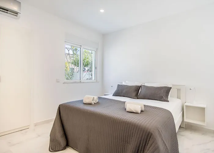 #052 V4 Mimosas By Holidays 알부페이라