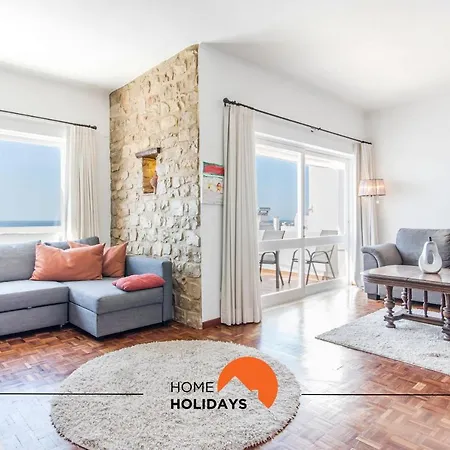 #052 V4 Mimosas By Holidays Villa