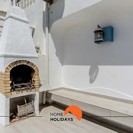 #052 V4 Mimosas By Holidays Villa