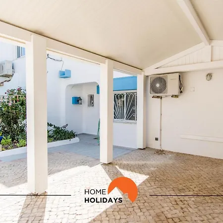 #052 V4 Mimosas By Holidays