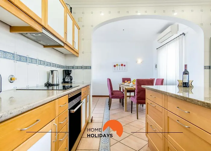 #052 4Br Villa With Pool Ideal For Groups Villa Albufeira